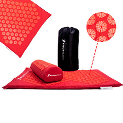 Mata do akupresury z poduszką zdrowotna czerwona 70cm x 40cm